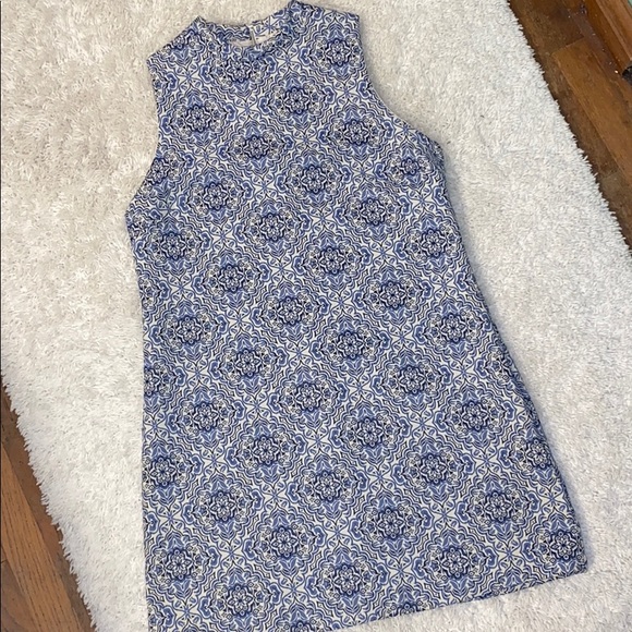 Patterned shift dress - Picture 1 of 5